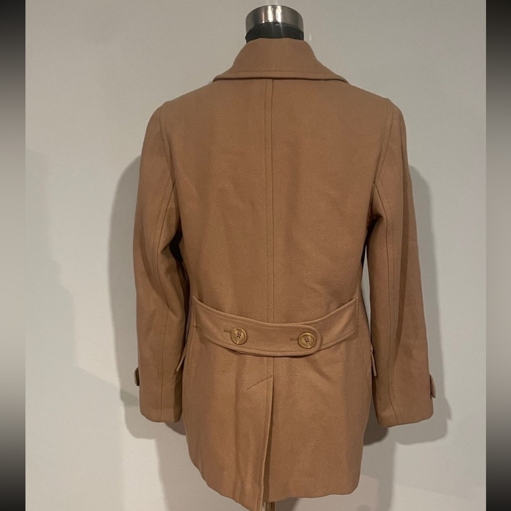 coat - Picture 2 of 4
